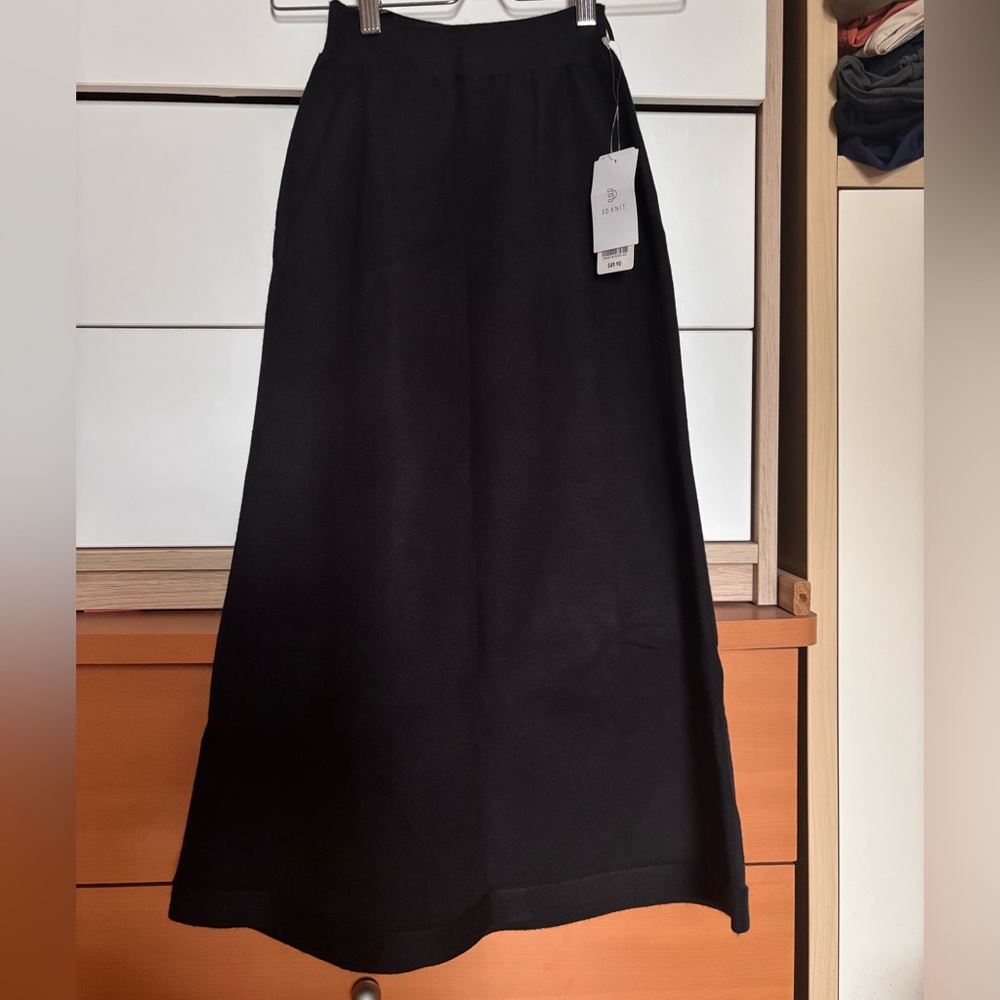 Uniqlo 3D Knit Yarn Skirt XS/XXS